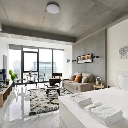 Cozy Bright W Parking, Poolviews! #237 Apartamento