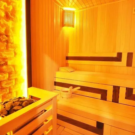 Apartamento Cozy Bright W Parking, Poolviews! #237 Estambul