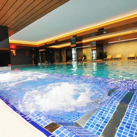 Cozy Bright W Parking, Poolviews! #237 Apartamento *